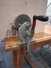 VINTAGE HAND-CRANK BENCH GRINDER/SHARPENER BY MOLE OF GB