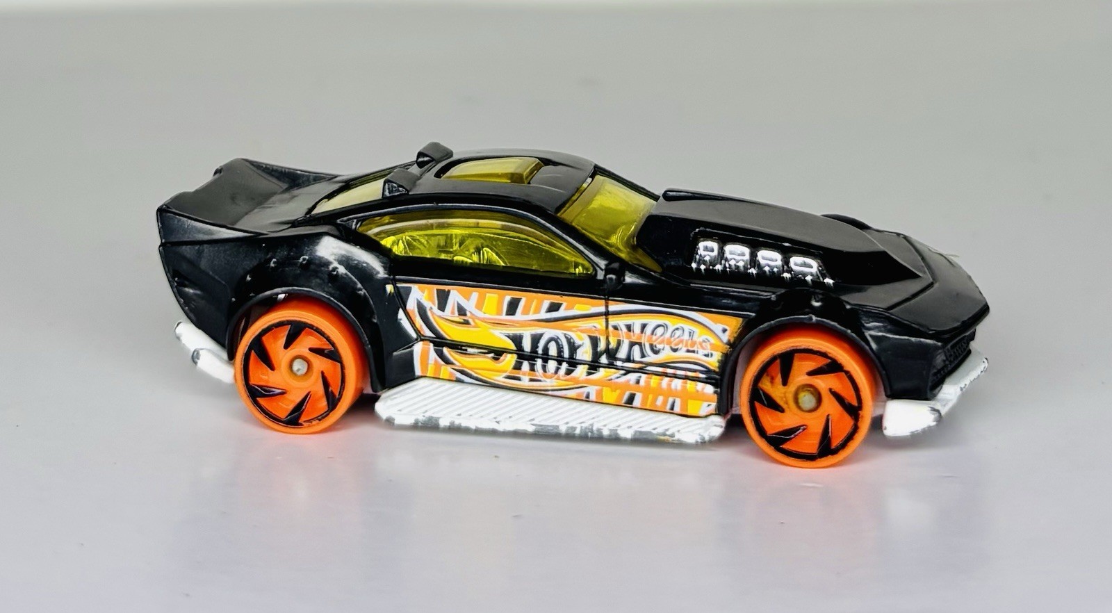 2021 HOT WHEELS DRIFT ROD BLACK 1:64 DIECAST 2 7/8" CAR W/ YELLOW ORANGE & WHITE