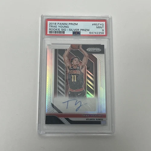 2018 Panini Silver Prizm Trae Young Hawks RC Rookie AUTO PSA 9 MINT