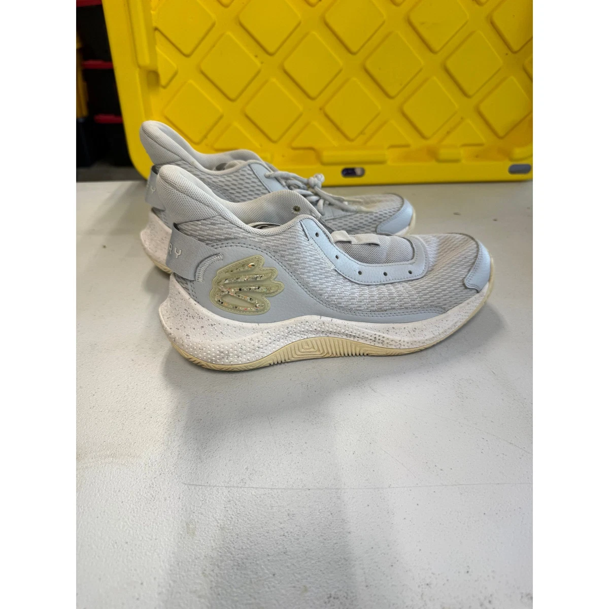 Under Armour Curry 3Z7 Halo Grey for sale | eBay display picture 1