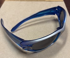 Foster Grant Y2K 90s Vtg Shield Wrap Spiro Sunglasses Blue Silver Flames NS0818