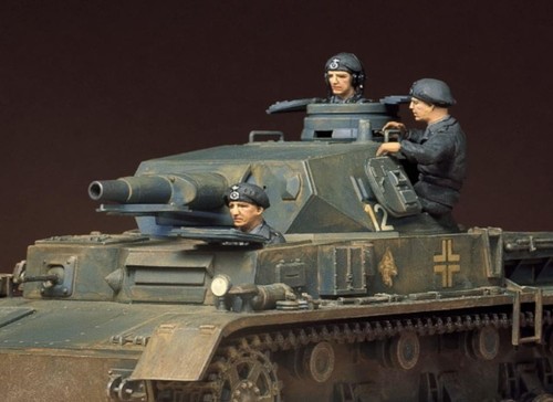 Tamiya 35096 WWII German Panzer IV Ausf D 1/35 Scale Plastic Model Kit - Bild 3 von 3
