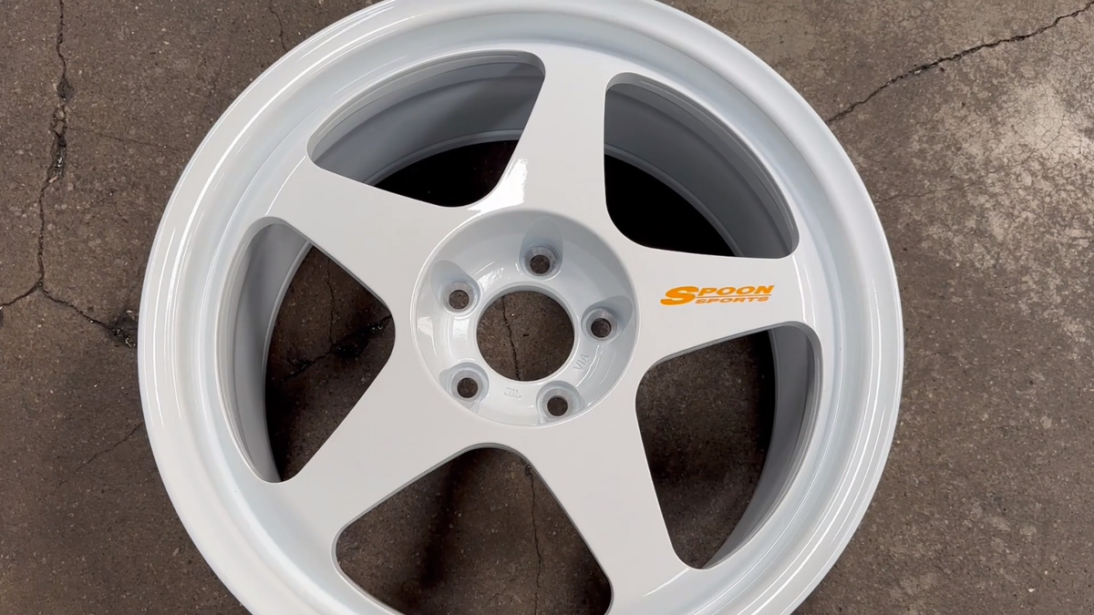 18x8.5J AOW SPOON WHITE (4 Wheel) 5x114.3 Honda Civic Accord HRV