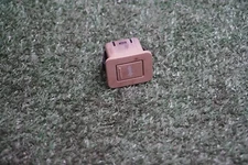 2007 2008 2009 2010 2011 CADILLAC STS FRONT DRIVER SIDE TRUNK SWITCH 471279