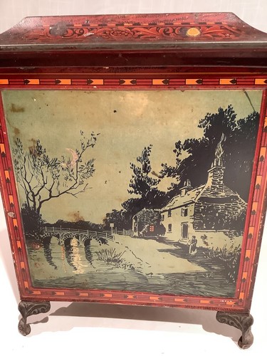 1910-1920 Antique Huntley & Palmers Triangular Biscuit Tin - Picture 8 of 14