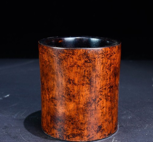 Huanghua Pear Wood Pen Holder - Picture 5 of 7