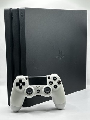 PlayStation 4 PS4 Pro Konsole 1TB    CUH-7016B   Controller + Kabel Set  