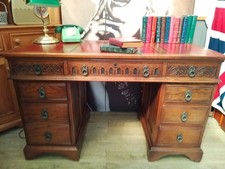 Stunning 4ft Old Charm Twin Pedestal Desk