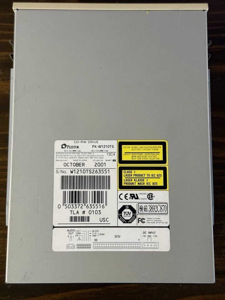 Plextor PX-W1210TS CD-RW SCSI Internal Drive Working - Image 3 of 4