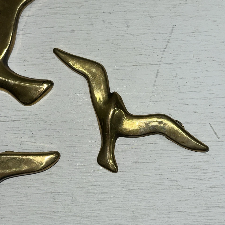 Juego De Colección De 3 Pájaros Voladores Gaviotas Latón Colgante MCM Decoración De Pared Foto 3 de 4