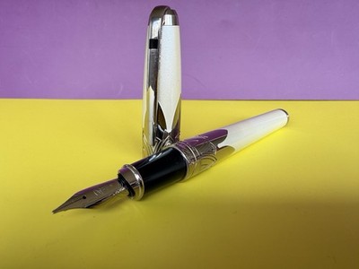 Authentische S.T. DUPONT TAJ MAHAL Special EDITION Foundation Pen 18k Gold...