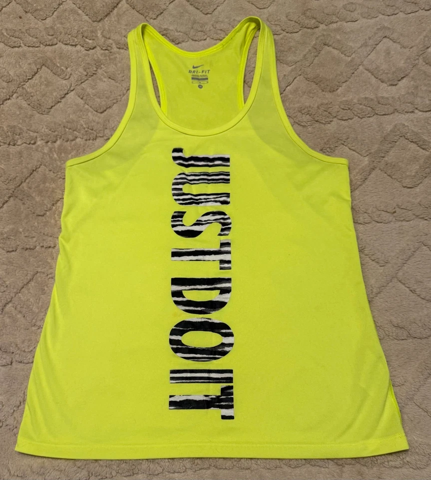 Lote de 5 camisas para mujer talla mediana Nike Danskin Ambiance Apparel Foto 2 de 4