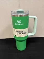 Stanley 40 oz The Flowstate Quencher H2.0 Tumbler Meadow Green Blemishes
