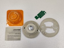 UPC 783863000102 product image for System Sensor 2400TH Smoke-Automatic Fire Detector Head and Base | upcitemdb.com
