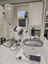 Buchi Rotavapor R-200 Evaporator B-490 Bath  V-850 Controller