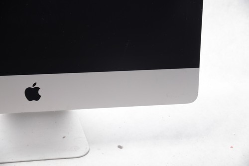Apple iMac 2015 MK142LL/A A1418 21.5" i5-5250U 1.6ghz 8GB 1TB HDD Crack 628 - Picture 8 of 16