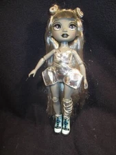 Rainbow High Doll ~❤️~ Shadow High LUNA MADISON Articulated #123