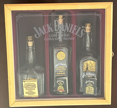 Jack Daniels 1904 1905 1913 Bottle set, w/UNREGISTERED Tays & Wooden Display Box