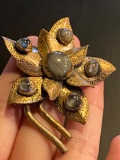 VTG Antique Gold Tone Layered Floral Brooch Gray Glass Cabochon Leaf Flower Pin