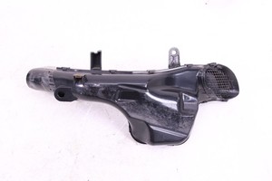 2009 SUZUKI HAYABUSA 1300R GSXR 1300 BUSA OEM RIGHT RAM AIR DUCT TUBE INTAK S216