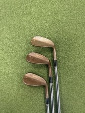 CLEVELAND RTX 3 WEDGES 50, 54 ,60. RIGHT HANDED. STIFF STEEL SHAFTS