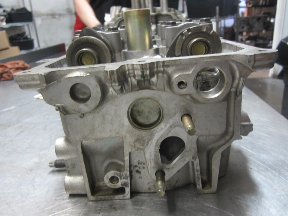 Culata izquierda para 05-09 NISSAN QUEST 3.5 LCD73R Foto 3 de 4