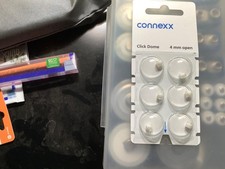 Connexx brand Click dome 4mm open hearing aid domes. For use with Signia, Rexton
