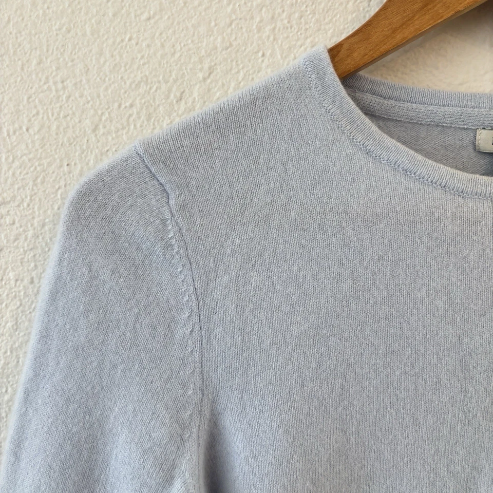 L.L. Suéter de cuello redondo clásico de cachemir azul frijol para mujer talla M dinero antiguo preppy Foto 4 de 4