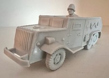 MARX BATTLEGROUND/DESERT FOX-LIGHT GRAY GERMAN APC W/DRIVER - VG MUST SEE ITEM