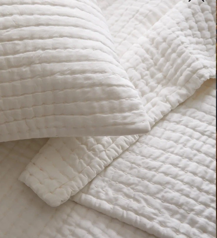 Edredón Quince King Cal King Silk Pick Stitch Marfil Nuevo Sin Etiquetas Caja Abierta Foto 3 de 4