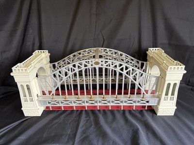 Vintage 90 s Lionel Hellgate Bridge No. 305 Red/ Cream Original no box