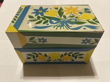 Vintage Syndicate MFG Company Floral Metal Recipe Box, Made in USA