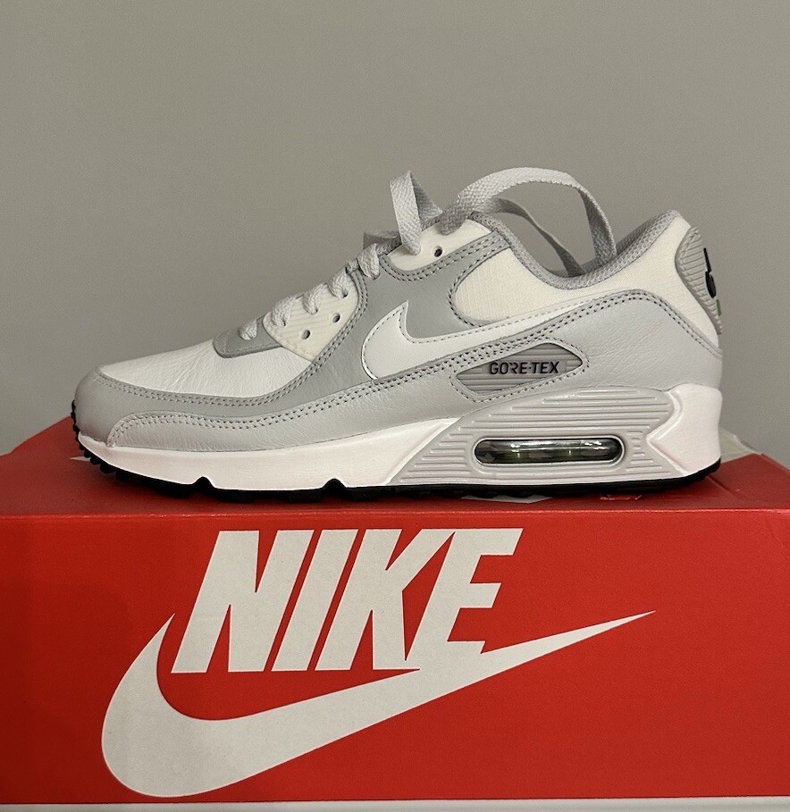 SIZE 6 NIKE AIR MAX 90 GTX 