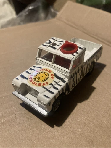 1960s  Vintage Corgi Toys Land Rover 109 WB Lions of Longleat