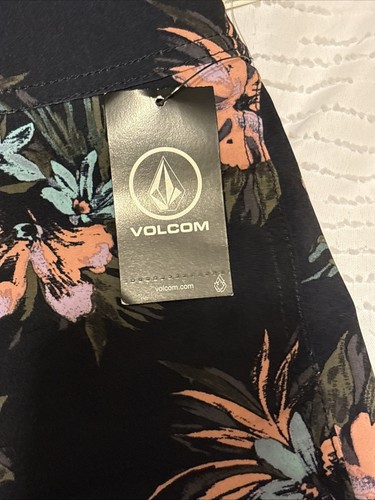 volcom board shorts 34 - Picture 2 of 6