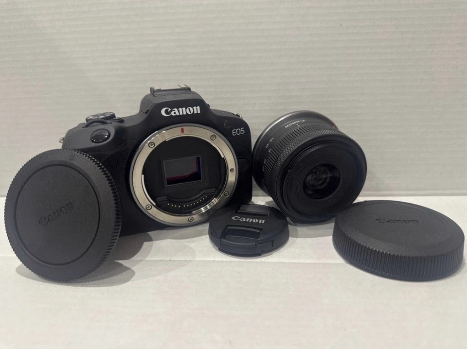 Canon EOS R100, photo 2 of 3