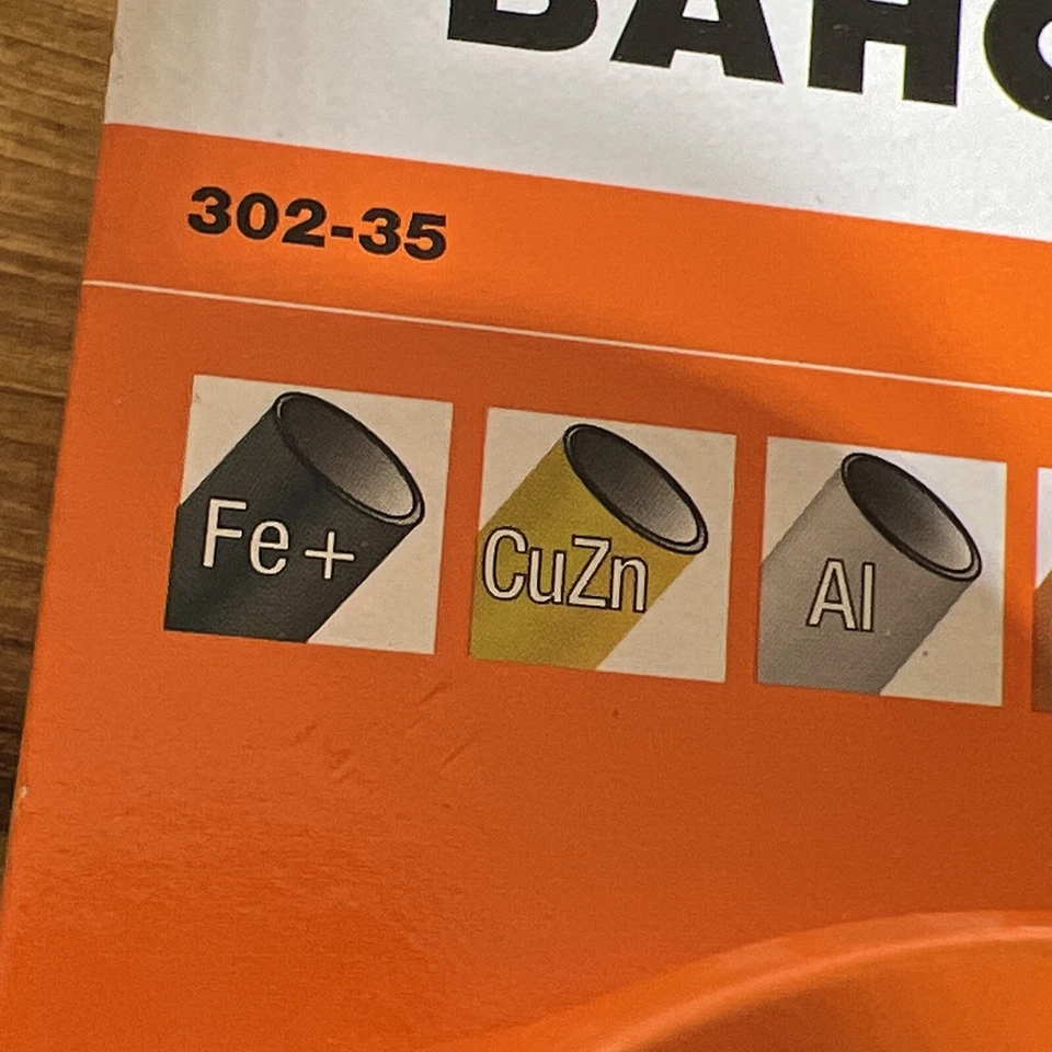 Bahco 302-35 Tube Cutter 8mm - 35 mm Tubing Pipe Cutter 1/8” - 1 3/8” Heavy Duty - Image 3 of 4