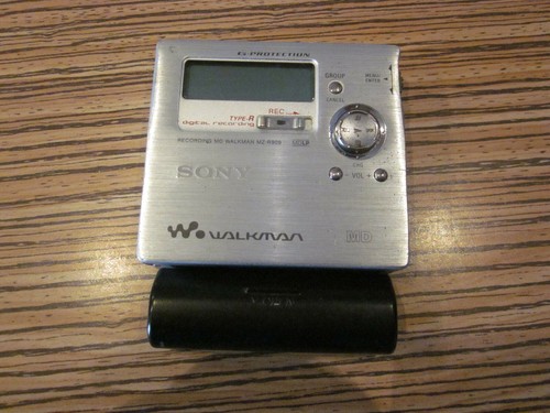 Sony Minidisc MD R 909. (931) silber + AA Battfach - Picture 5 of 7