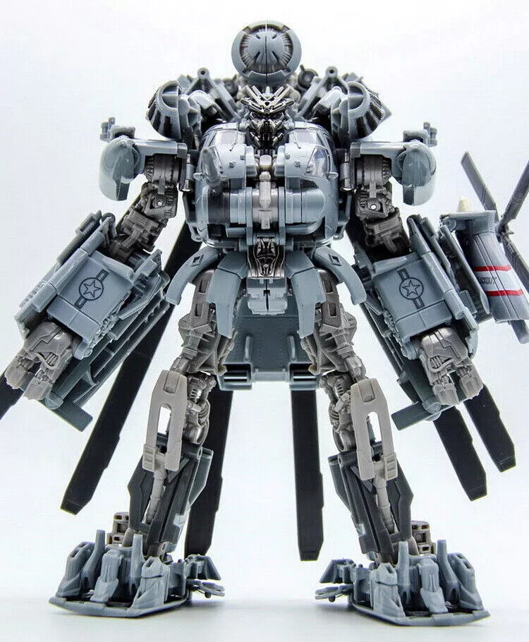 Transformers Blackout Studio Deluxe SS08 Action Figure Hasbro
