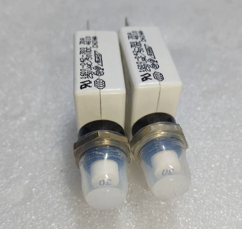 Mechanical Product Circuit Breakers 1600-042-300 250VAC/50VDC 30A Lot Of 2