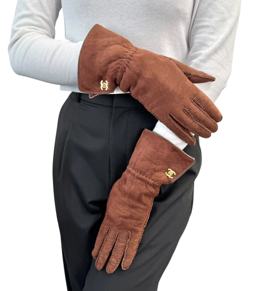 CHANEL Vintage CC Logo Gloves #L Fashion Accessory Brown Gold Suede Leather - Image 2 of 4