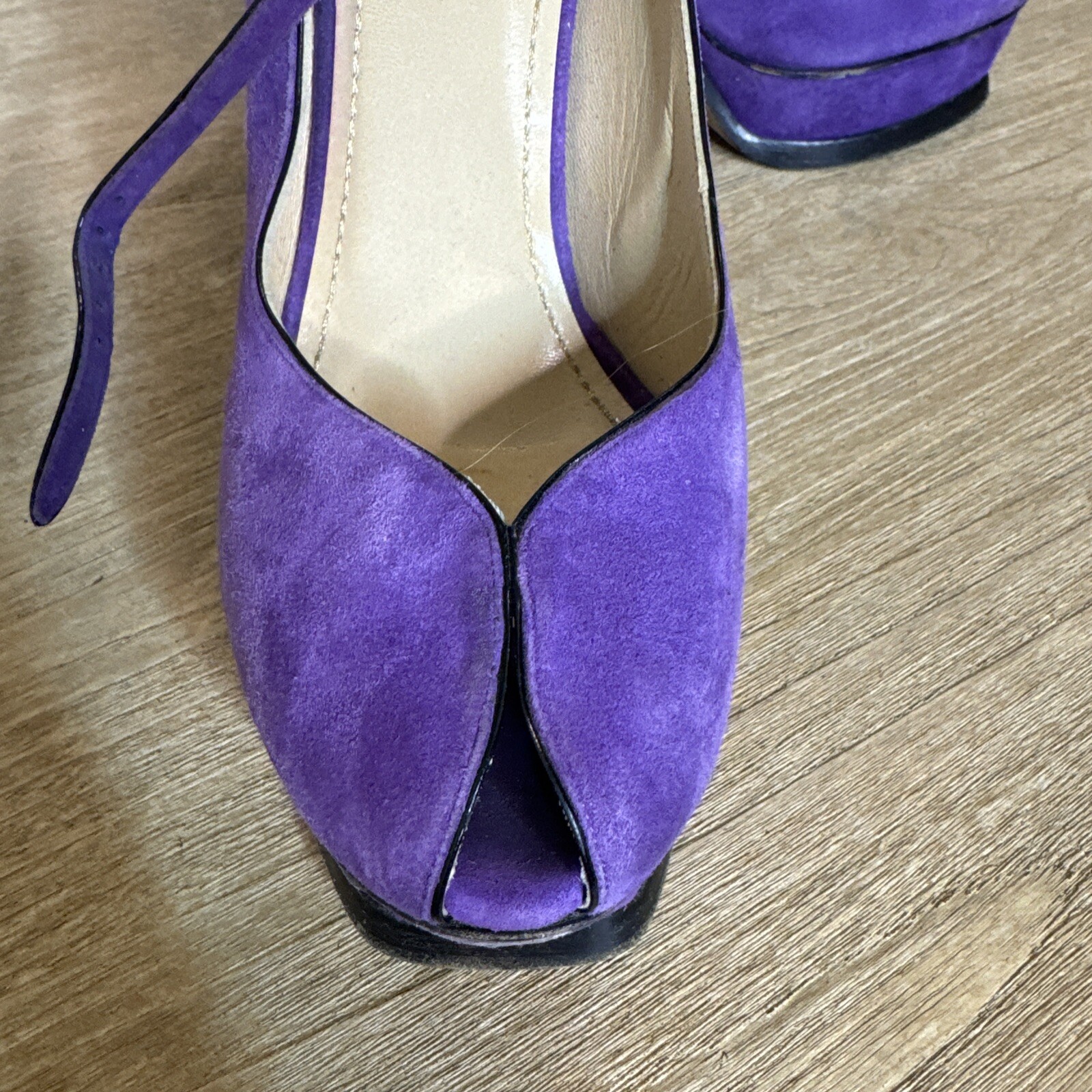 SAINT LAURENT Decolte YSL viola scamosciate 38 5