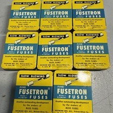 LOT OF 40 - MDX-1-6/10 - BUSS BUSSMANN FUSETRON FUSES 250V DUAL ELEMENT