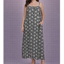 OLD NAVY ruffled hem prairie maxi dress size 3X black white hippie boho floral