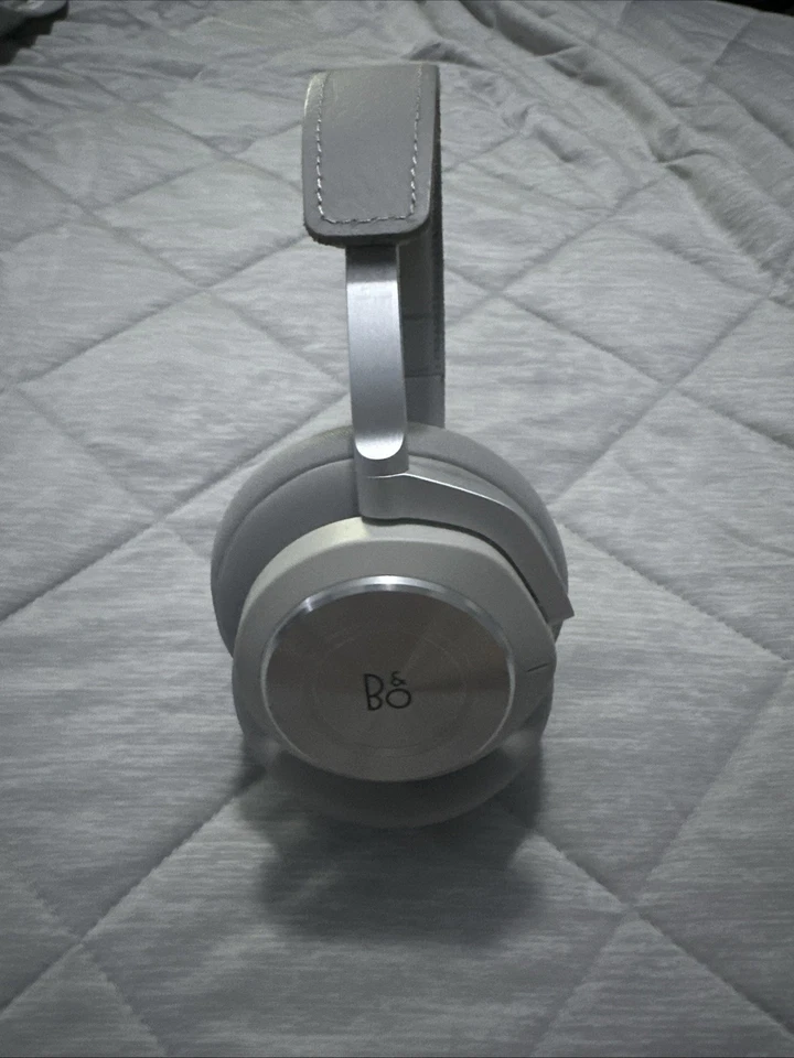 B&o Replay H7 Headphones Over Ear Silver Used - Image 4 of 4