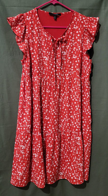 New 19 Cooper Red Print Ruffle Dress. Size M