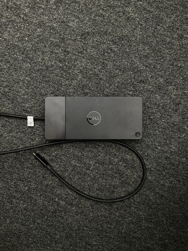 Dell WD19 Docking Stations USB-C upto 180W + HDMI, DP & Multimedia Cables