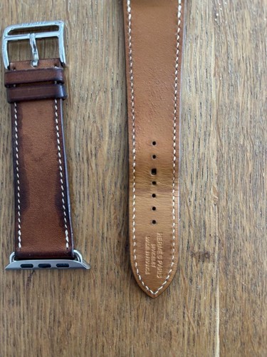 Apple Watch Series 5 Hermes 44mm Smartwatch with Orange Silicone & Leather Bands - Zdjęcie 4 z 9