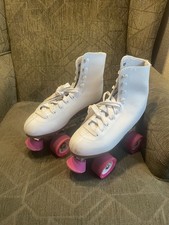 Chicago Roller Skates white with pink wheels, size 6 women s