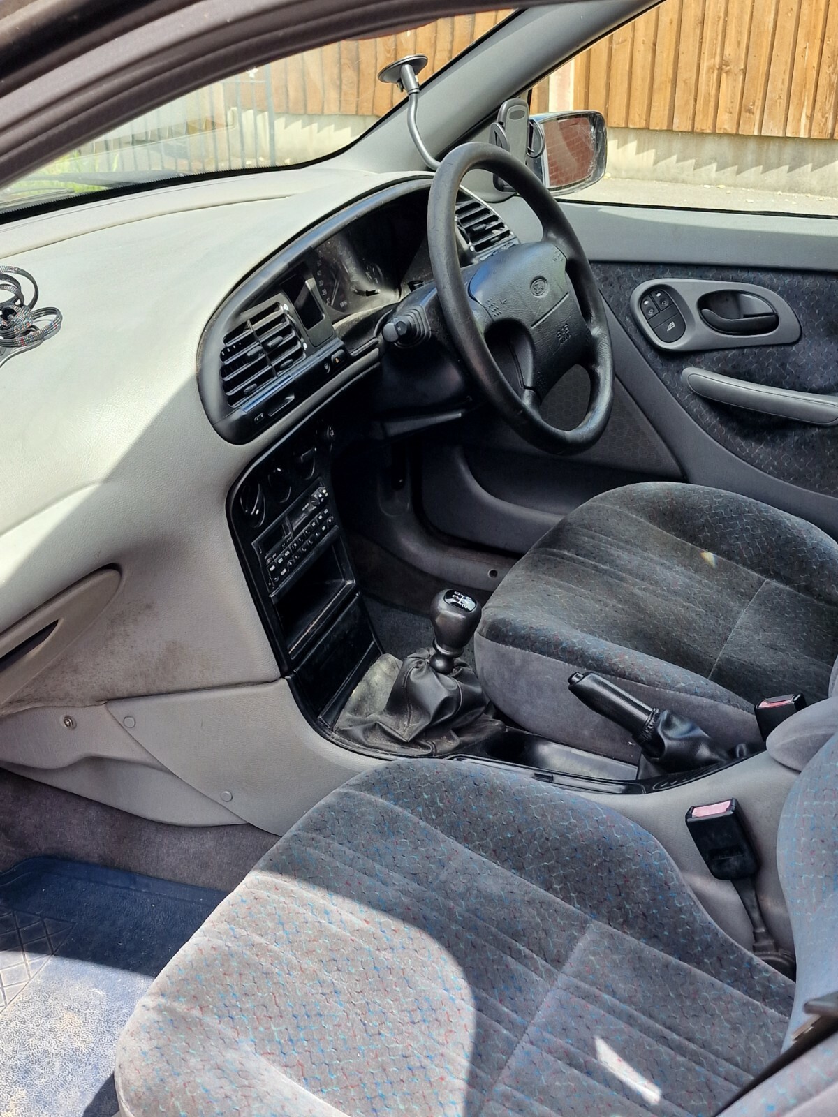 Image 4 - Ford Mondeo Mk1 Estate